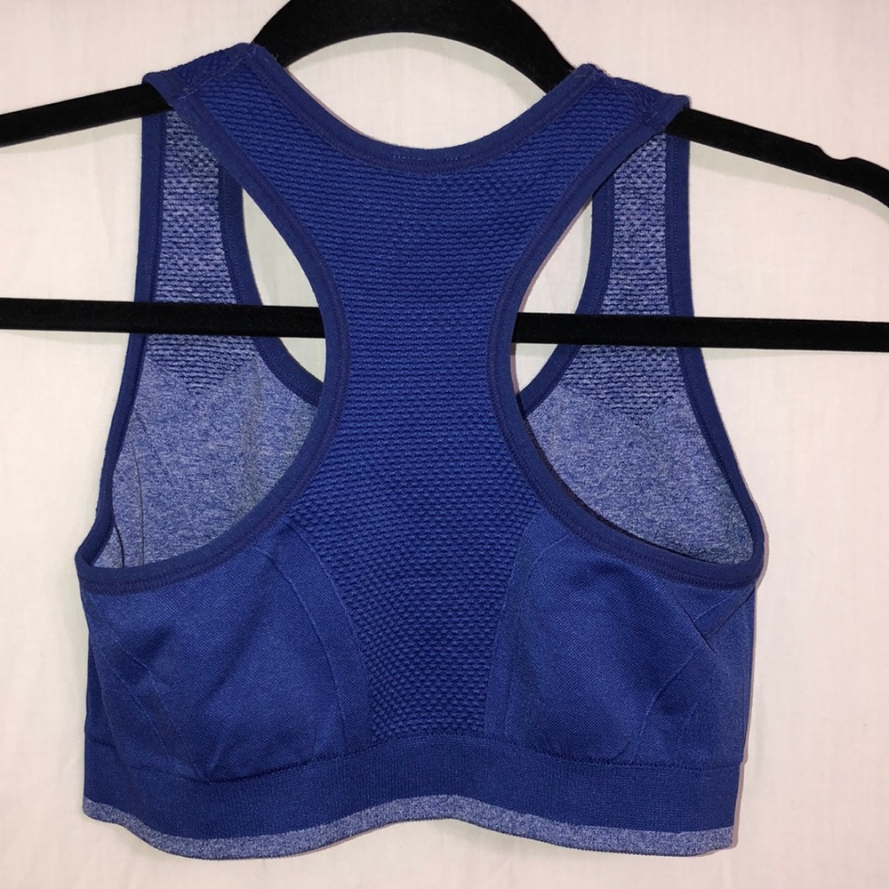 Reversible Sports Bra - Picture 4 of 4